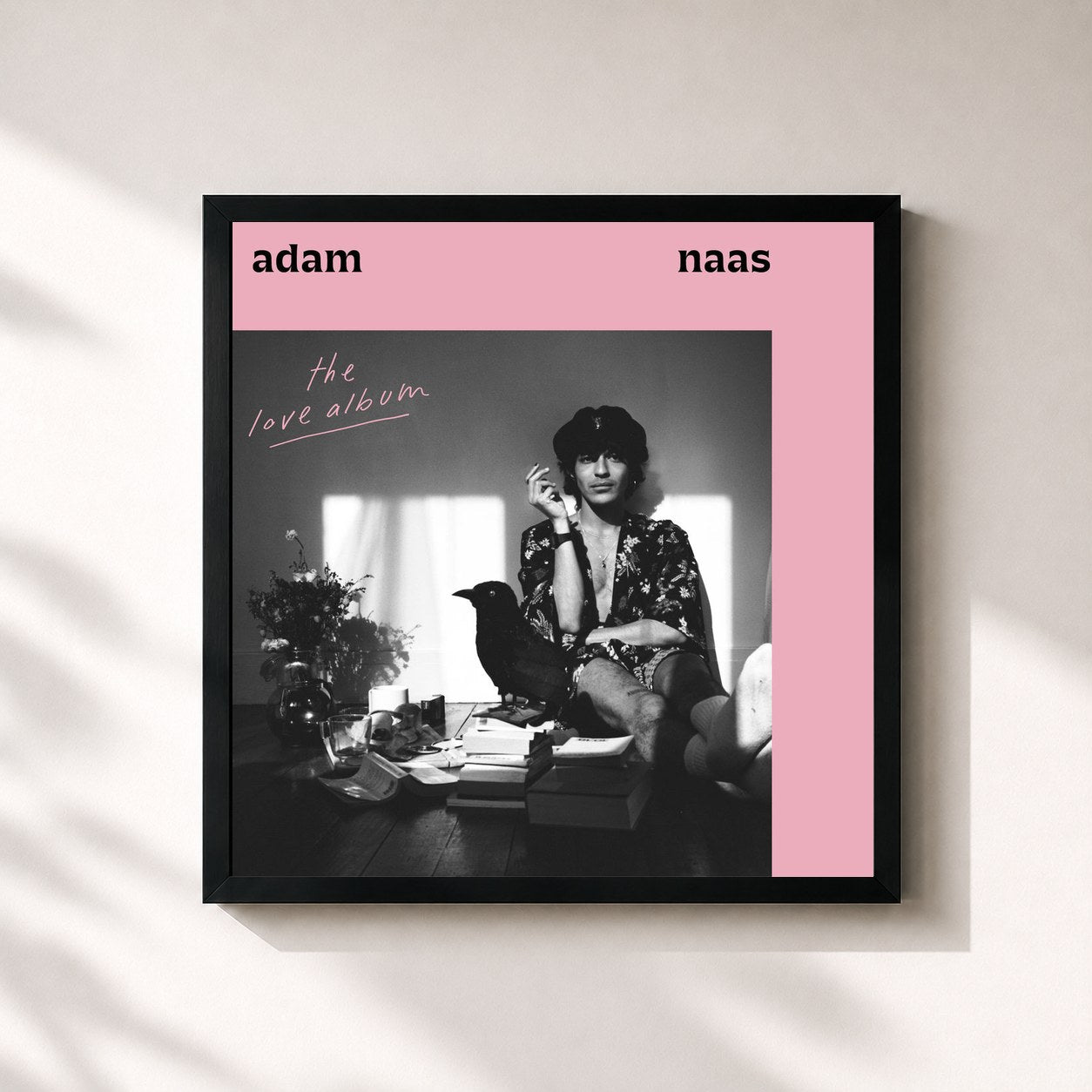 #noir Tableau carré de l'album The Love Album (Deluxe version) de Adam Naas, cadre noir 32x32 cm