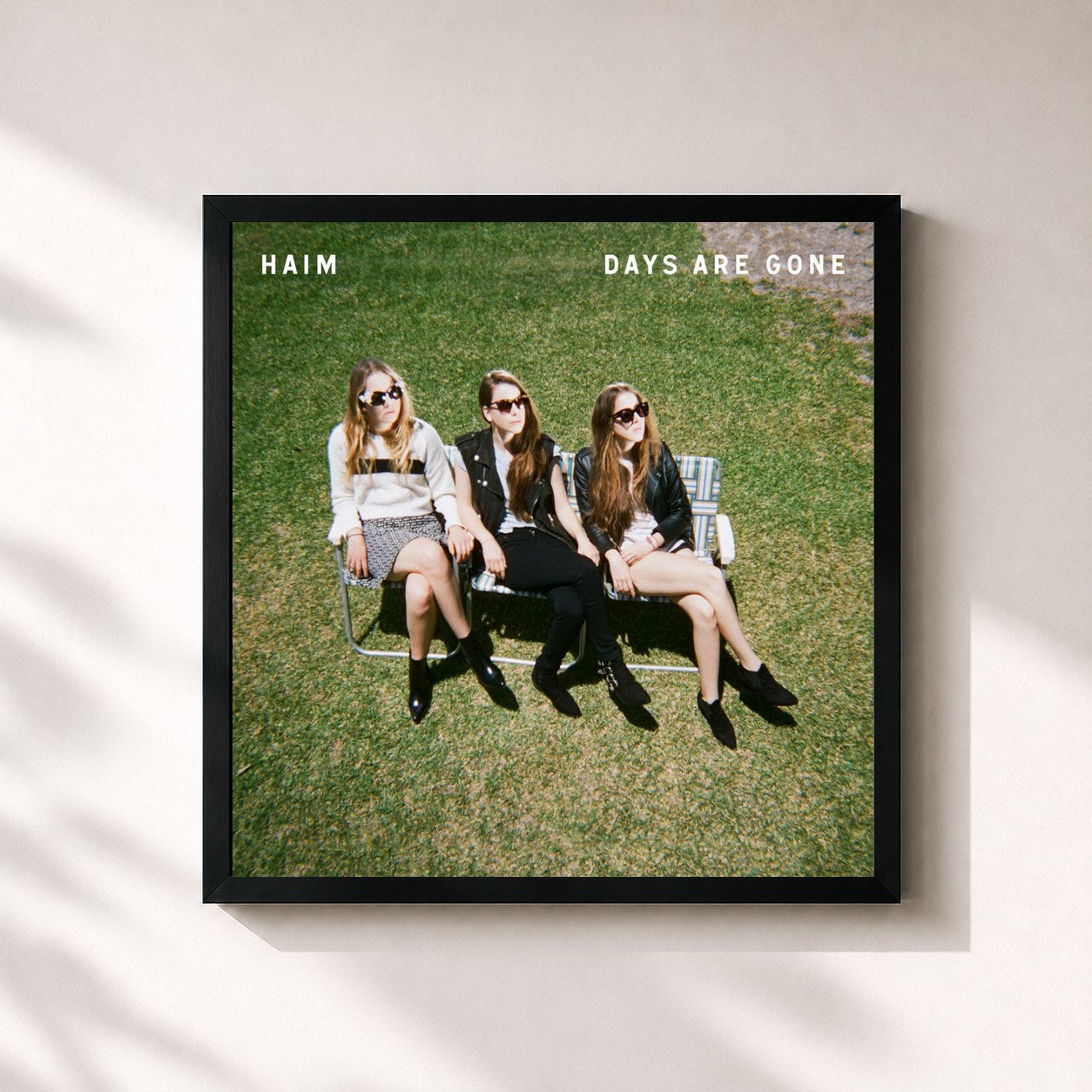 #noir Tableau carré de l'album Days Are Gone de HAIM, cadre noir 32x32 cm