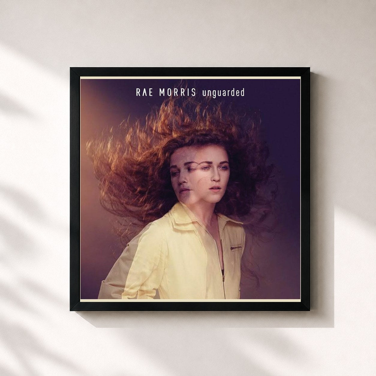 #noir Tableau carré de l'album Unguarded de Rae Morris, cadre noir 32x32 cm