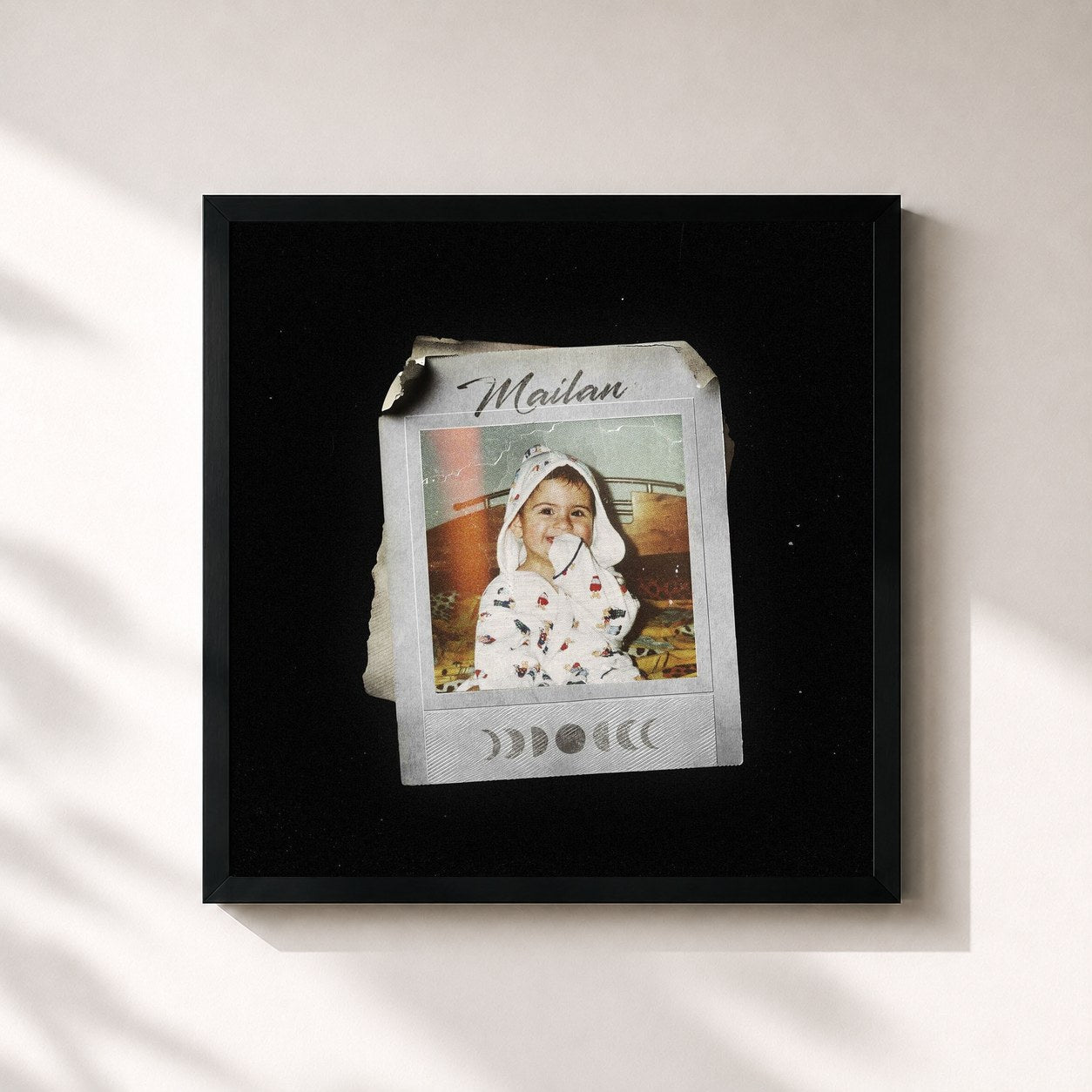 #noir Tableau carré de l'album MAILAN de Lune, cadre noir 32x32 cm