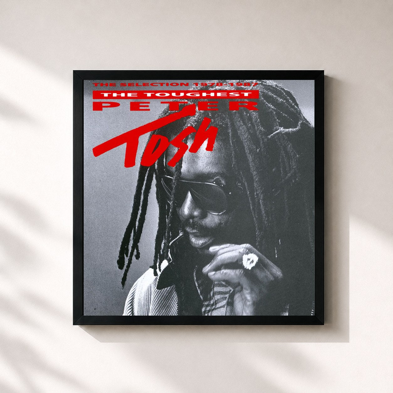 #noir Tableau carré de l'album The Toughest de Peter Tosh, cadre noir 32x32 cm