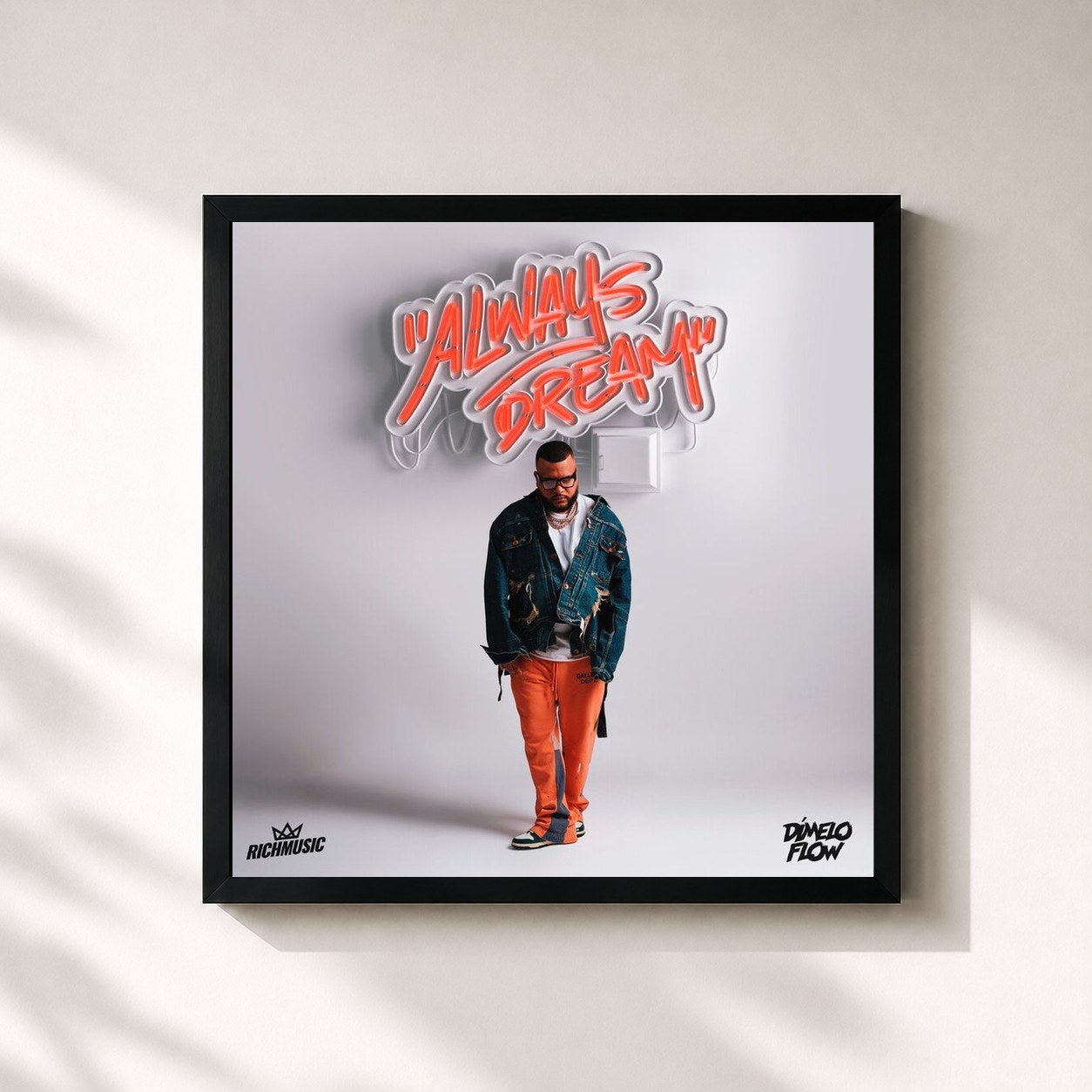 #noir Tableau carré de l'album Always Dream de Dímelo Flow, cadre noir 32x32 cm