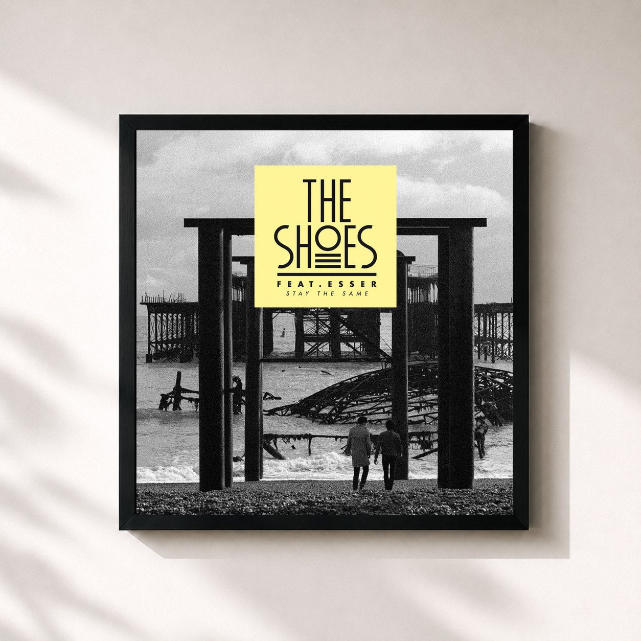 #noir Tableau carré de l'album Stay The Same de The Shoes, cadre noir 32x32 cm