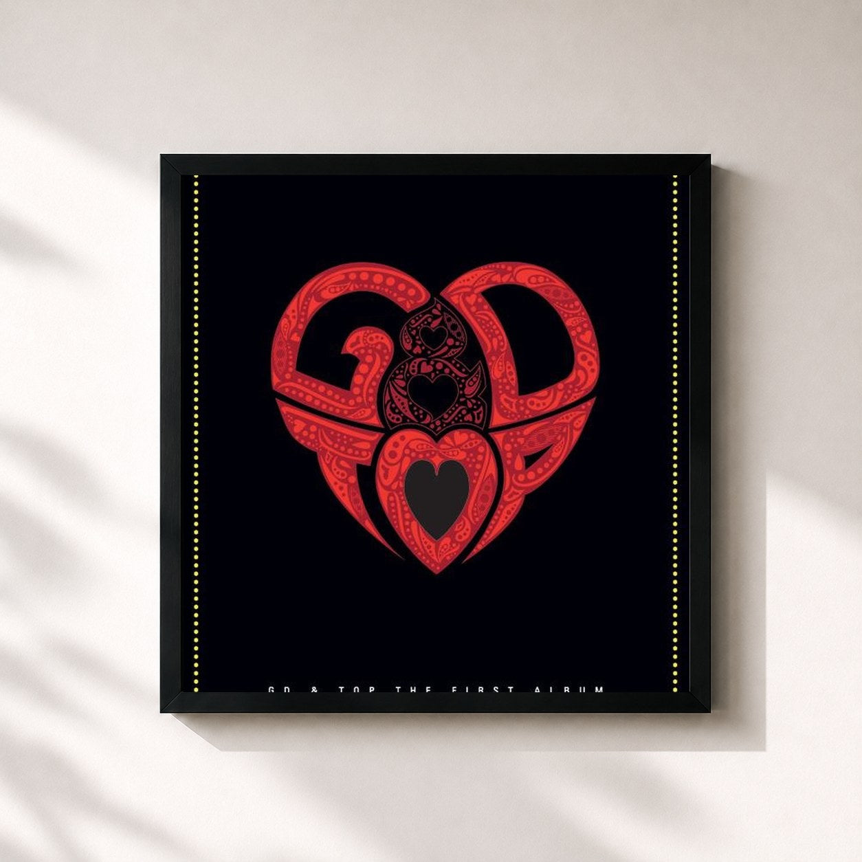 #noir Tableau carré de l'album GD&TOP de GD&TOP, cadre noir 32x32 cm