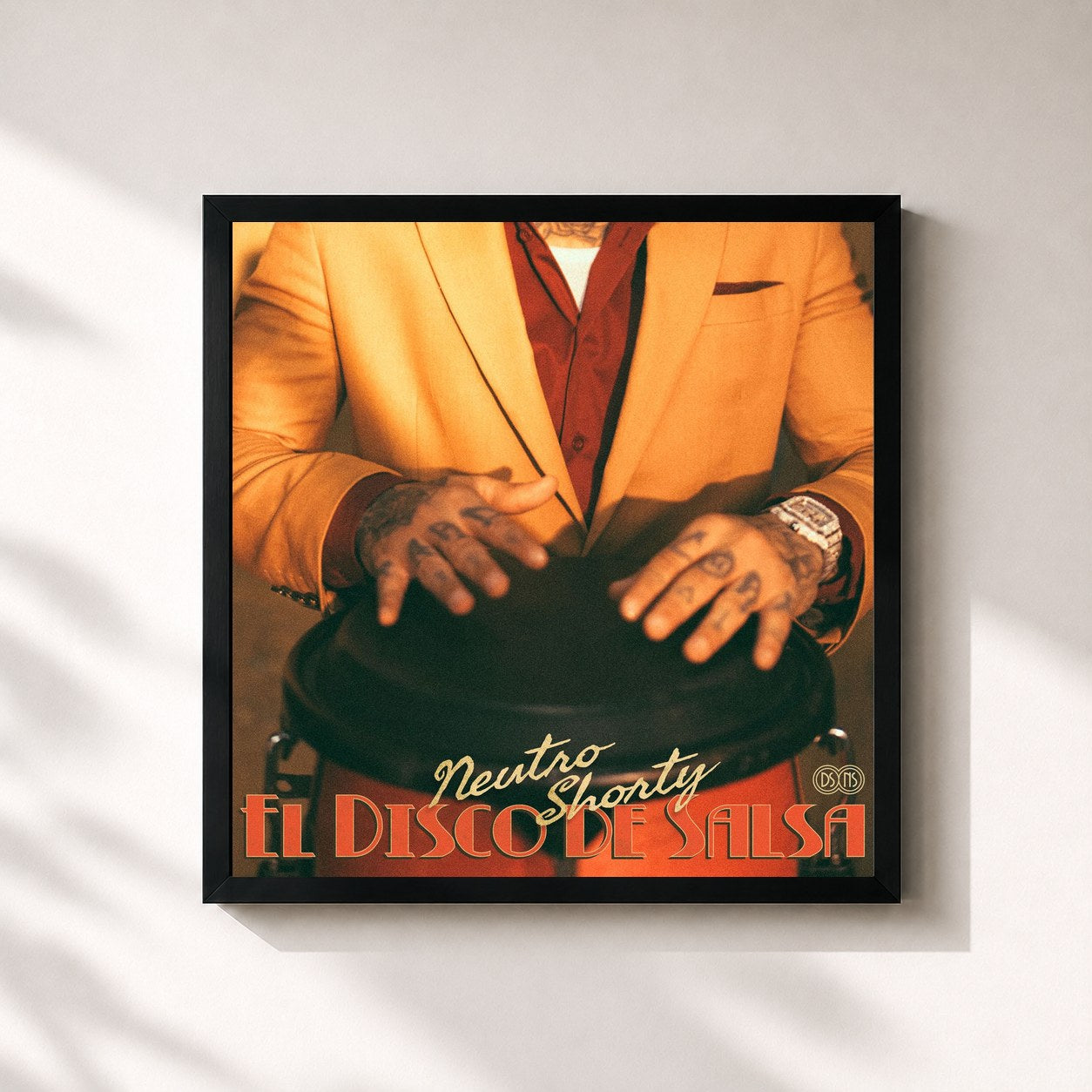 #noir Tableau carré de l'album El Disco de Salsa de Neutro Shorty, cadre noir 32x32 cm