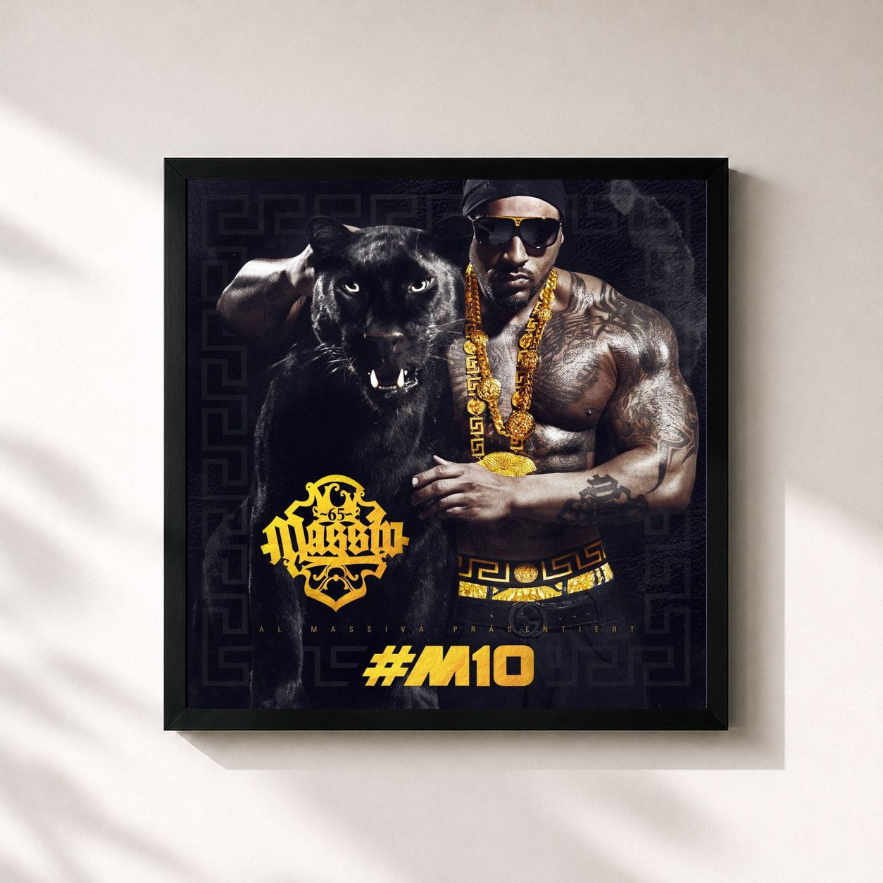 #noir Tableau carré de l'album M10 de Massiv, cadre noir 32x32 cm