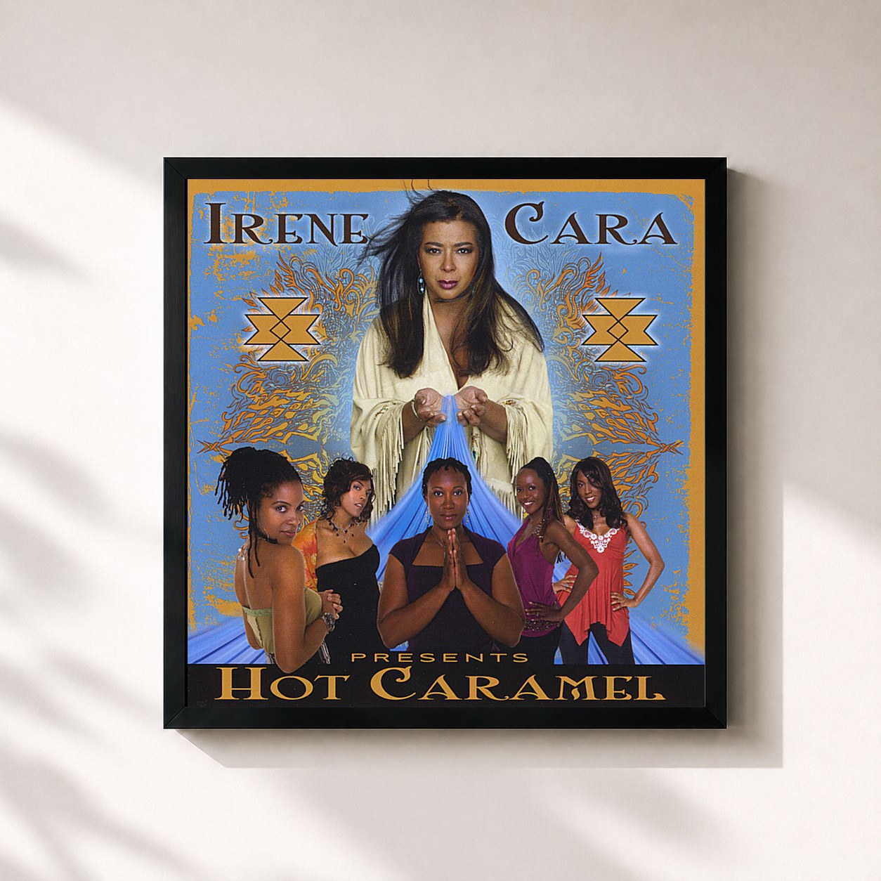 #noir Tableau carré de l'album Irene Cara Presents Hot Caramel de Irene Cara, cadre noir 32x32 cm