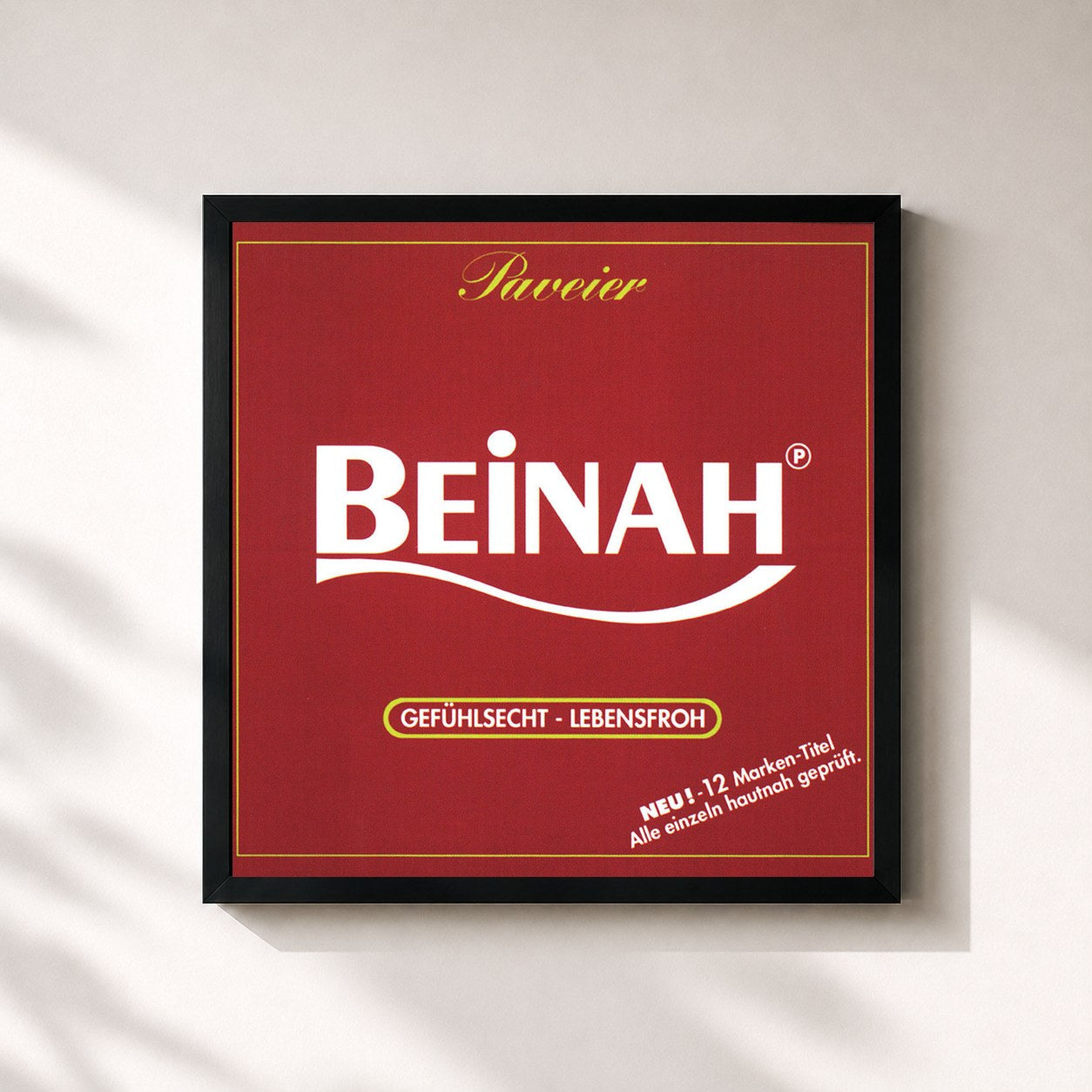 #noir Tableau carré de l'album Beinah de Paveier, cadre noir 32x32 cm