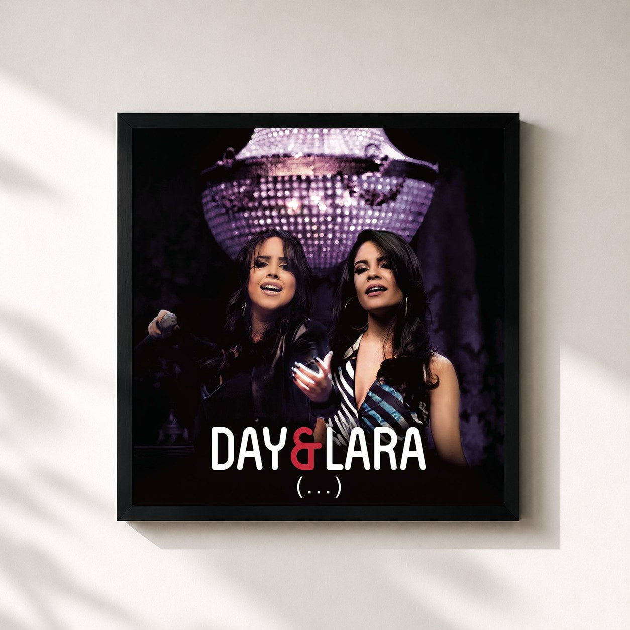 #noir Tableau carré de l'album Day e Lara (...) [Ao Vivo] de Day e Lara, cadre noir 32x32 cm