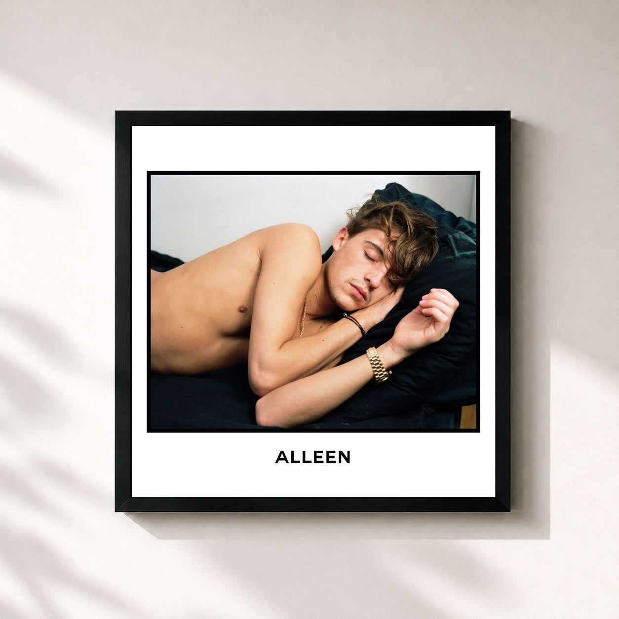 #noir Tableau carré de l'album Alleen de Lil Kleine, cadre noir 32x32 cm