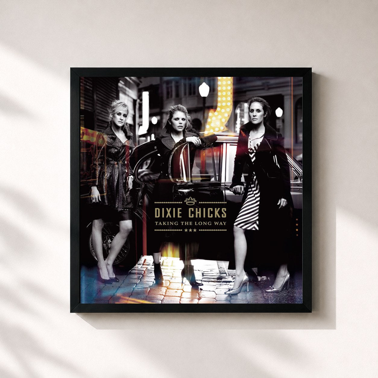 #noir Tableau carré de l'album Taking The Long Way de The Chicks, cadre noir 32x32 cm