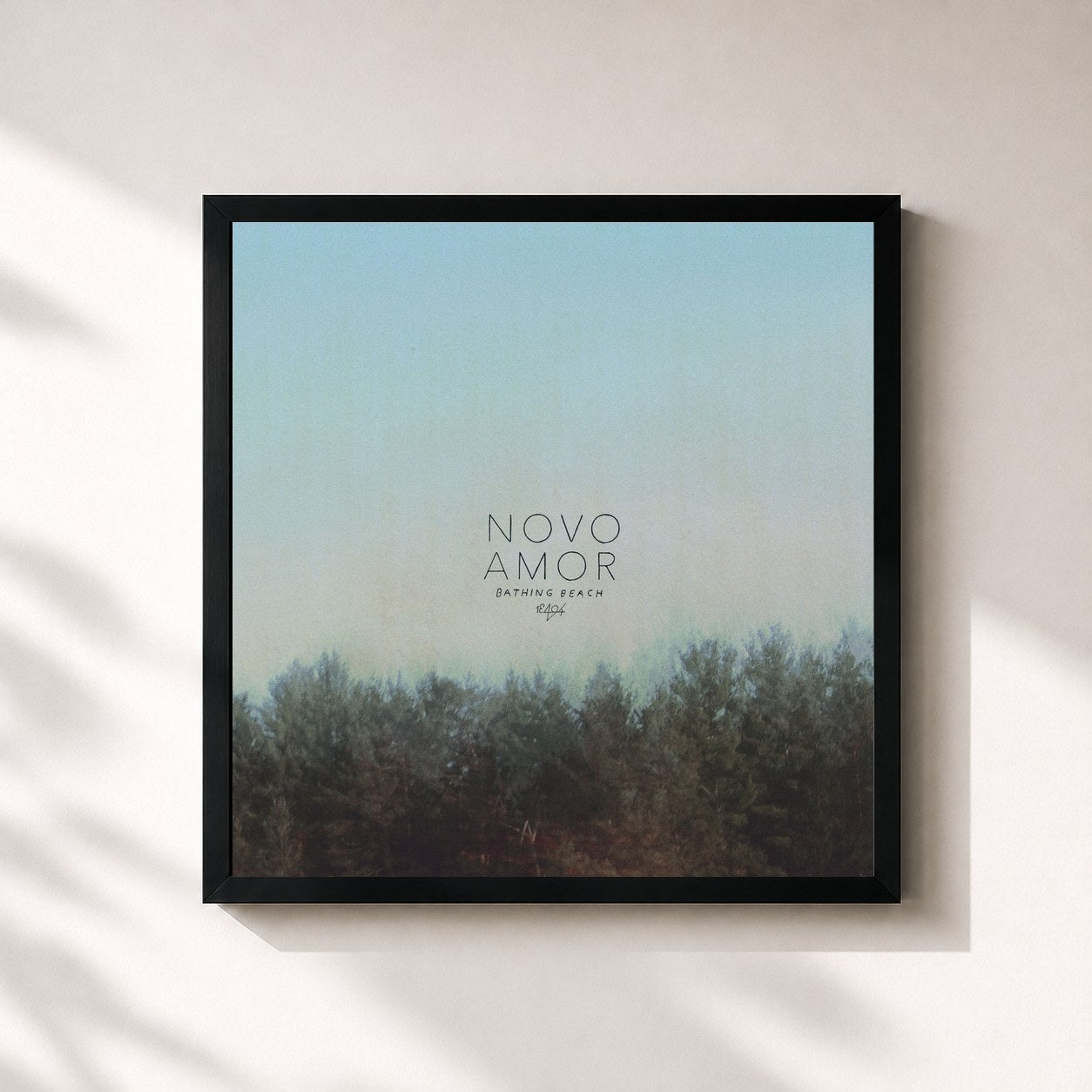 #noir Tableau carré de l'album Bathing Beach de Novo Amor, cadre noir 32x32 cm