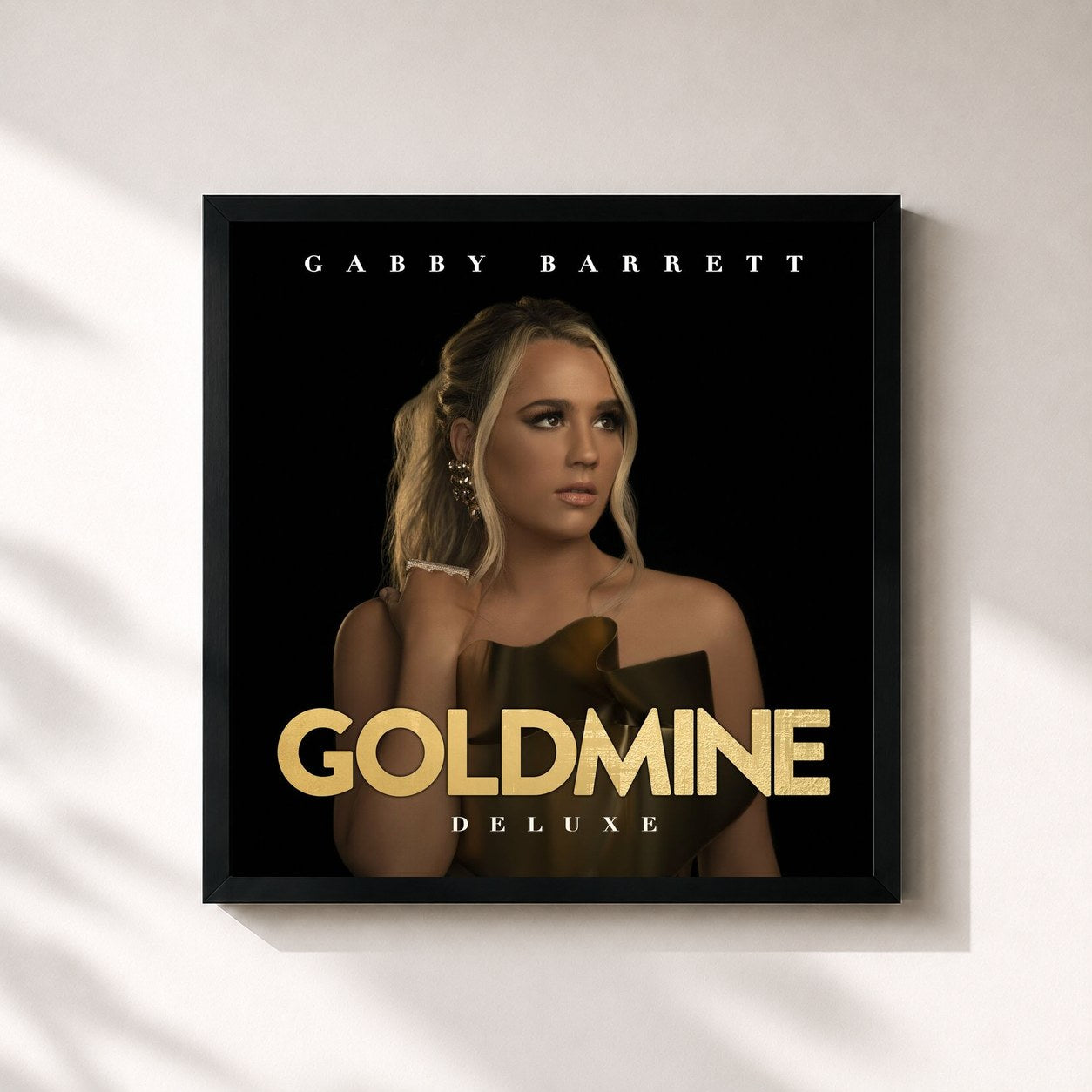 #noir Tableau carré de l'album Goldmine (Deluxe) de Gabby Barrett, cadre noir 32x32 cm