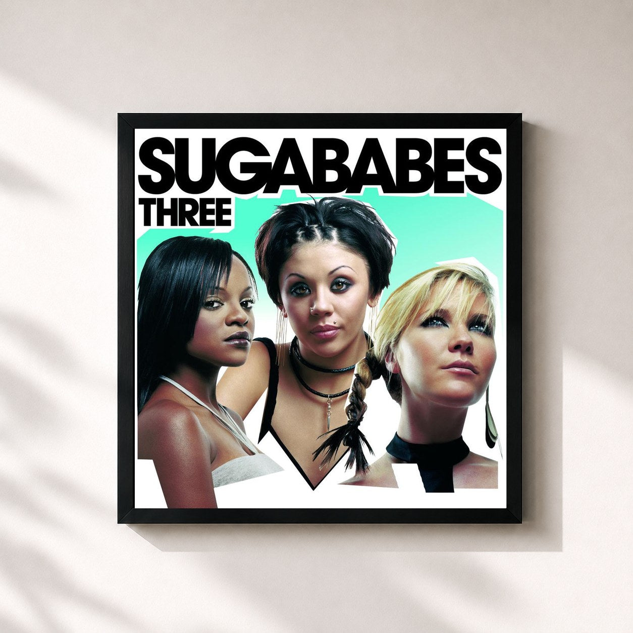 #noir Tableau carré de l'album Three de Sugababes, cadre noir 32x32 cm
