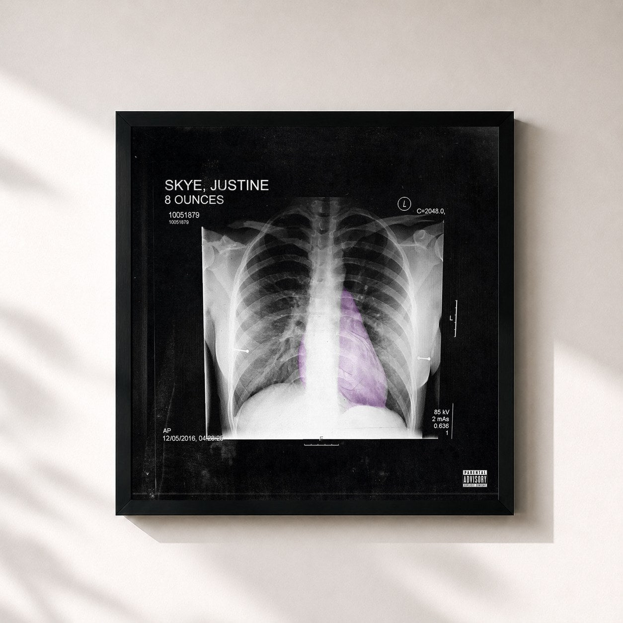 #noir Tableau carré de l'album 8 Ounces de Justine Skye, cadre noir 32x32 cm