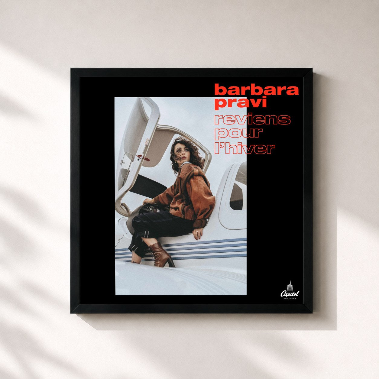 #noir Tableau carré de l'album Reviens pour l'hiver de Barbara Pravi, cadre noir 32x32 cm