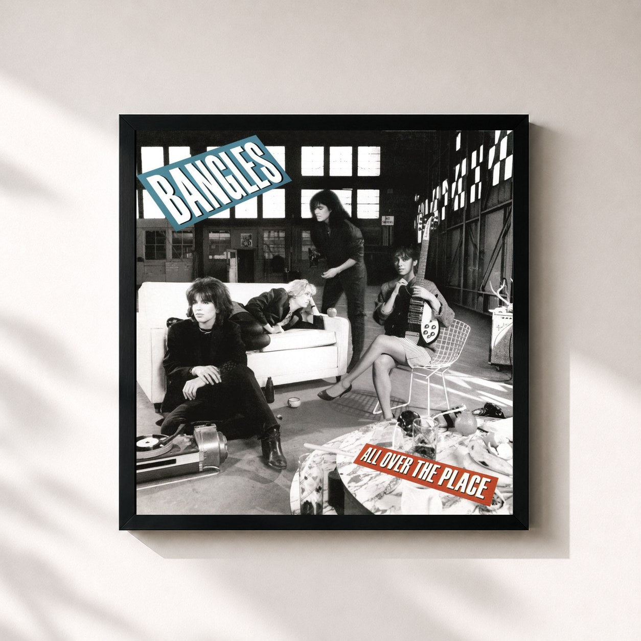 #noir Tableau carré de l'album All Over the Place (Expanded Edition) de The Bangles, cadre noir 32x32 cm