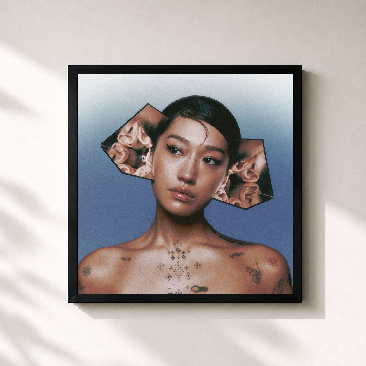 #noir Tableau carré de l'album I Hear You de Peggy Gou, cadre noir 32x32 cm