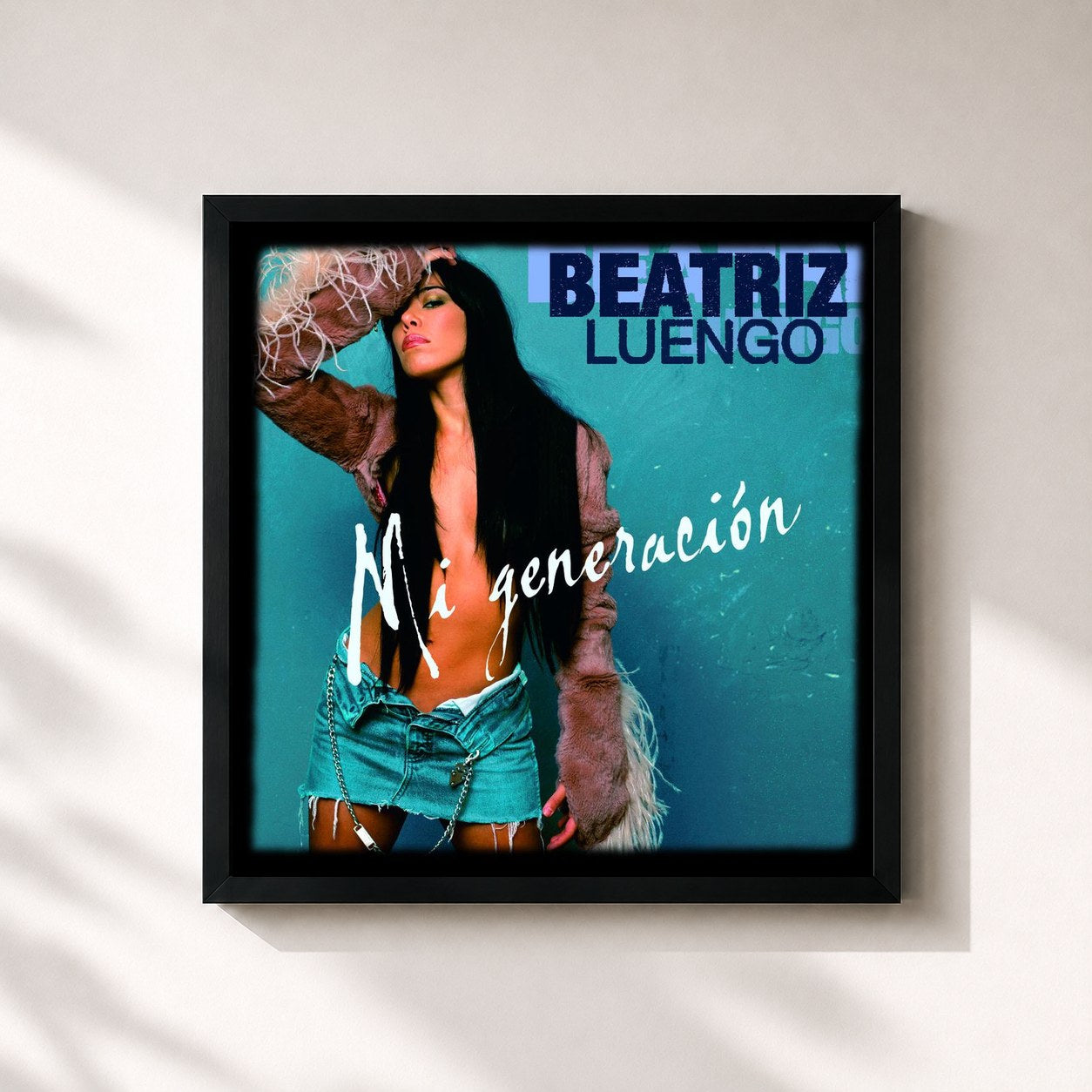 #noir Tableau carré de l'album Mi Generación de Beatriz Luengo, cadre noir 32x32 cm