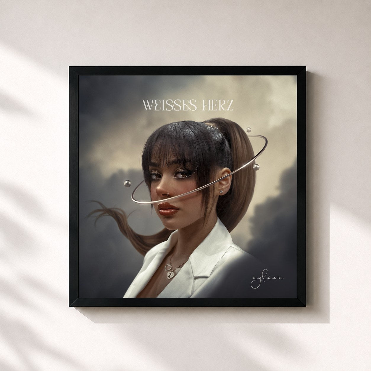 #noir Tableau carré de l'album Weisses Herz de AYLIVA, cadre noir 32x32 cm