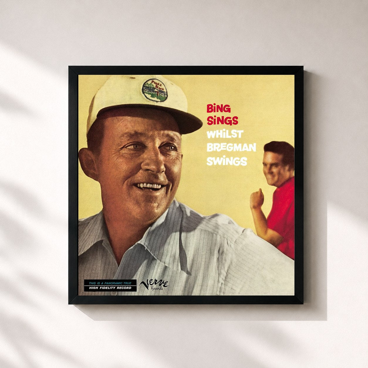 #noir Tableau carré de l'album Bing Sings Whilst Bregman Swings de Bing Crosby, cadre noir 32x32 cm