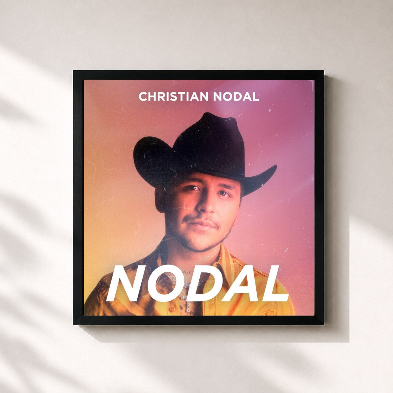 #noir Tableau carré de l'album Nodal de Christian Nodal, cadre noir 32x32 cm