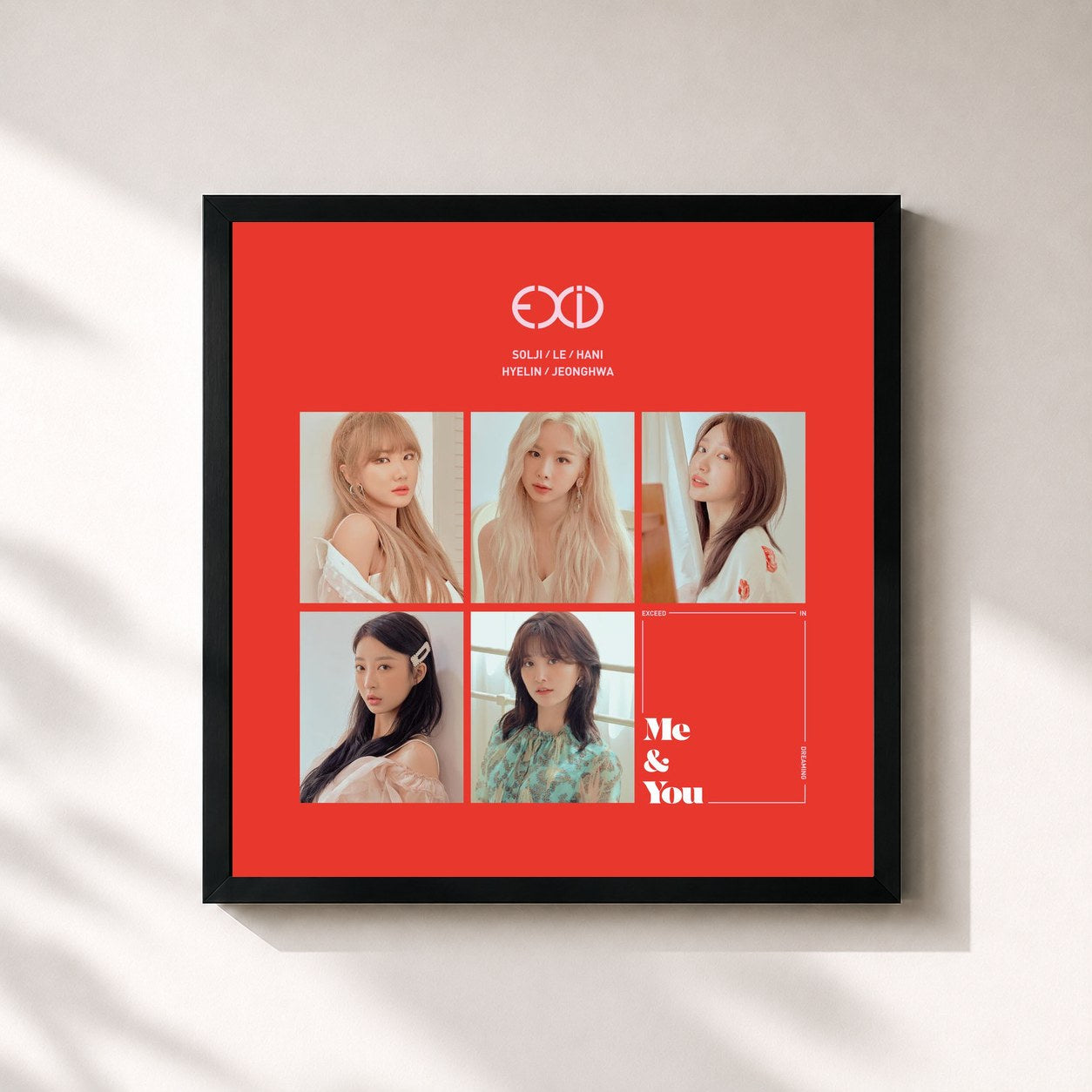 #noir Tableau carré de l'album WE de EXID, cadre noir 32x32 cm
