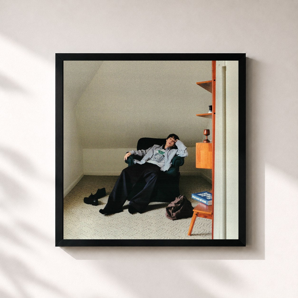 #noir Tableau carré de l'album WHAT HAVE WE DONE de pH-1, cadre noir 32x32 cm