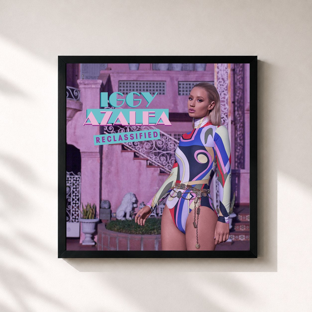#noir Tableau carré de l'album Reclassified de Iggy Azalea, cadre noir 32x32 cm