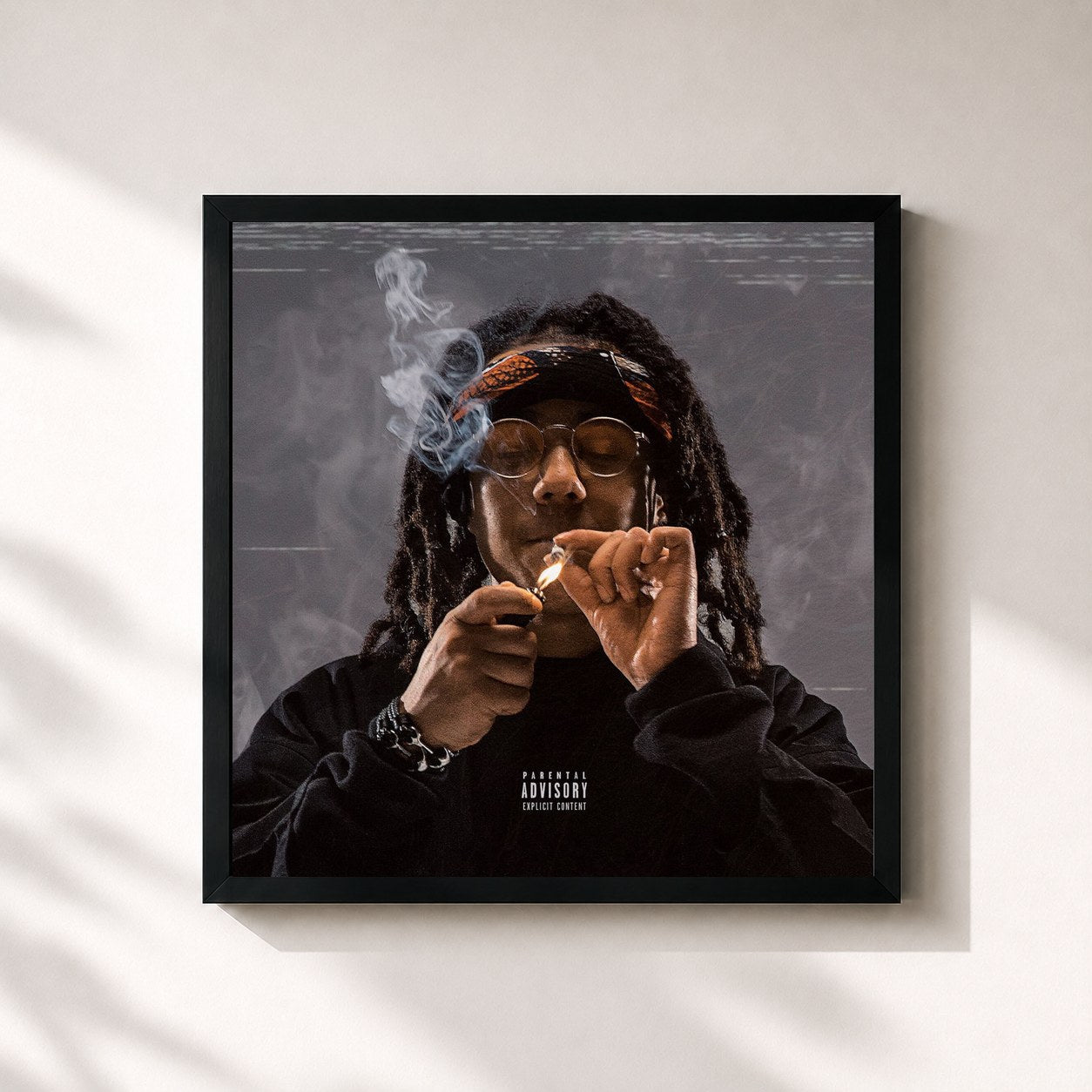 #noir Tableau carré de l'album Movie Music de Nafe Smallz, cadre noir 32x32 cm