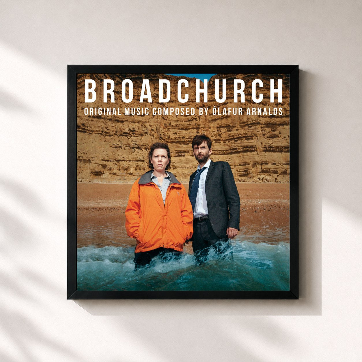 #noir Tableau carré de l'album Broadchurch (Music From The Original TV Series) de Ólafur Arnalds, cadre noir 32x32 cm