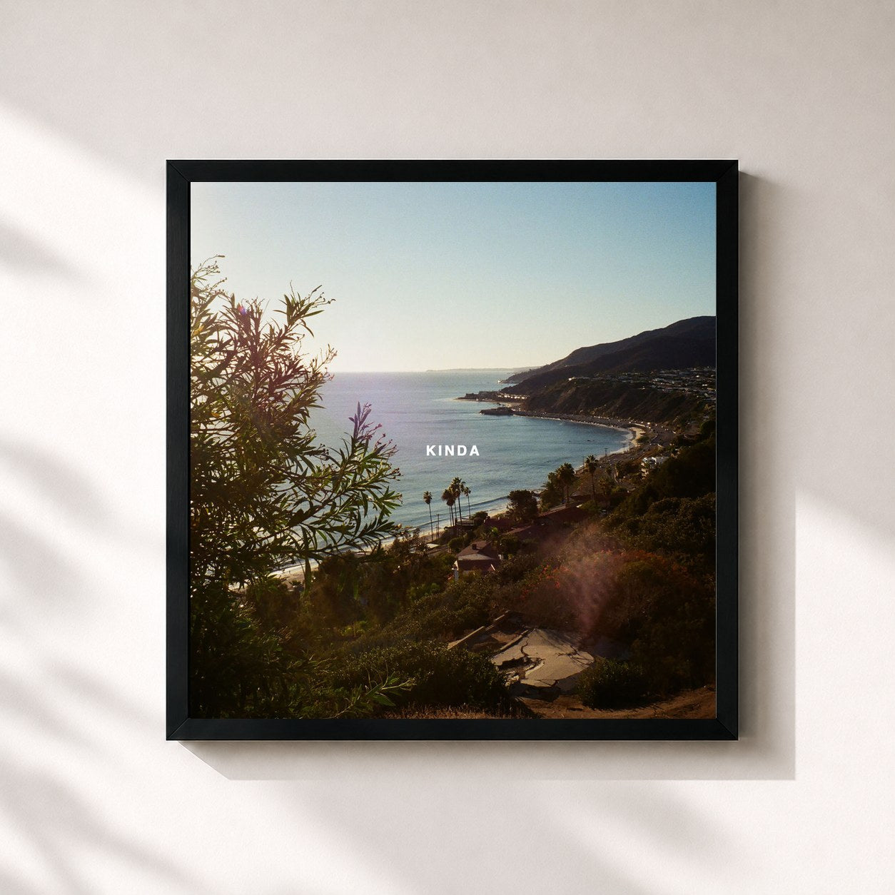 #noir Tableau carré de l'album kinda de LANY, cadre noir 32x32 cm