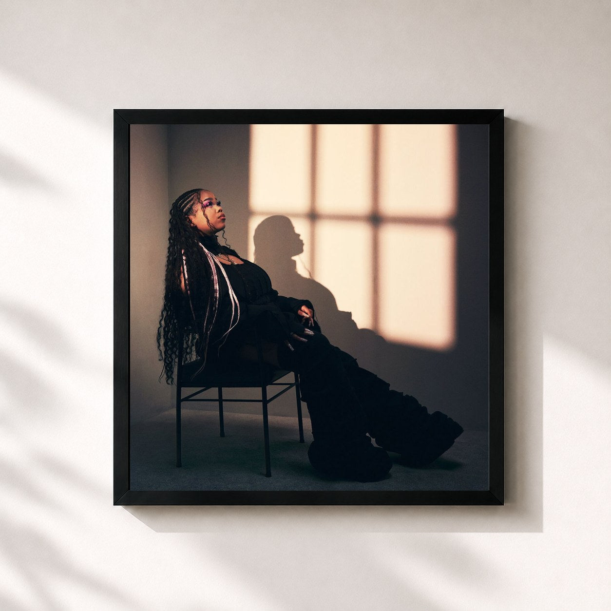 #noir Tableau carré de l'album Therapy de Zoe Wees, cadre noir 32x32 cm