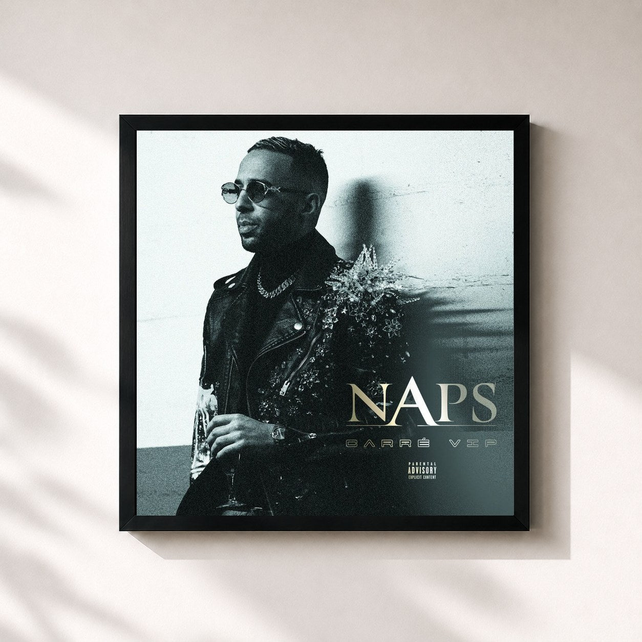 Naps · Carré VIP — Gerahmter Kunstdruck