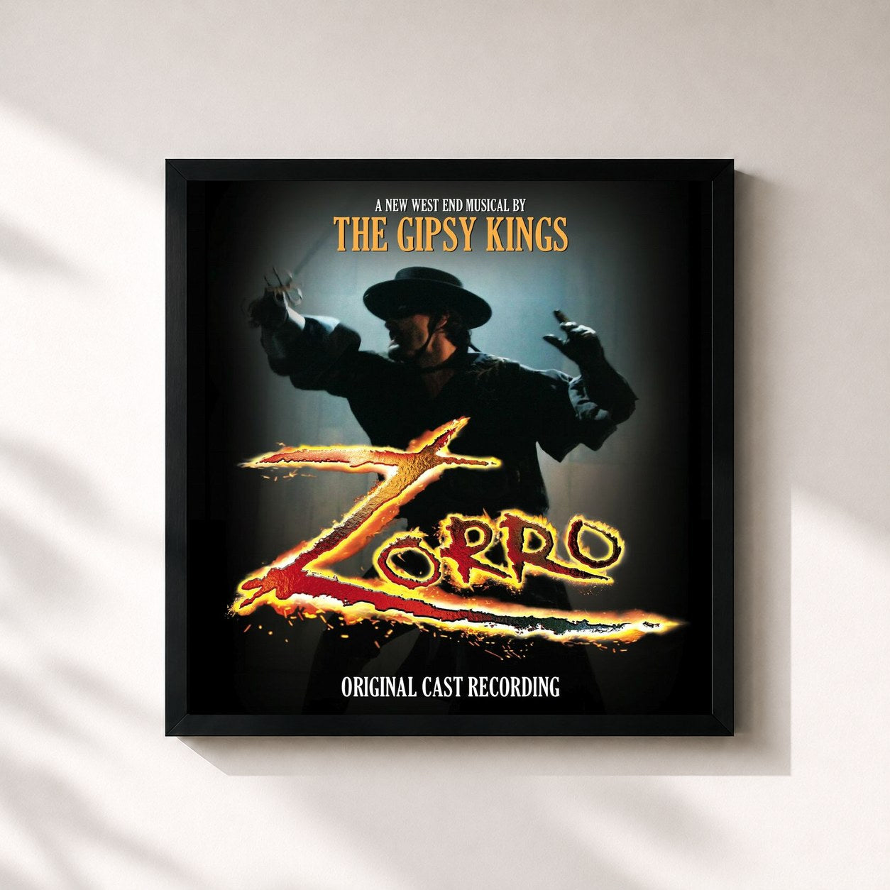 #noir Tableau carré de l'album Zorro (Original London Cast Recording) de Gipsy Kings, cadre noir 32x32 cm