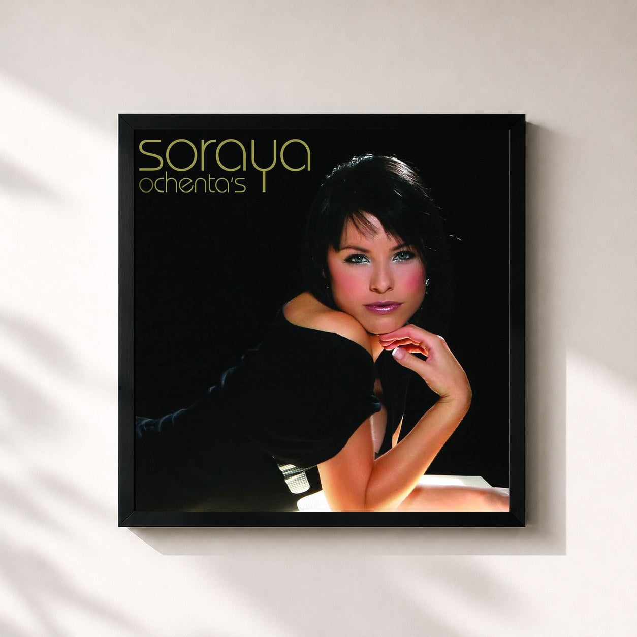 #noir Tableau carré de l'album Ochenta's de Soraya, cadre noir 32x32 cm