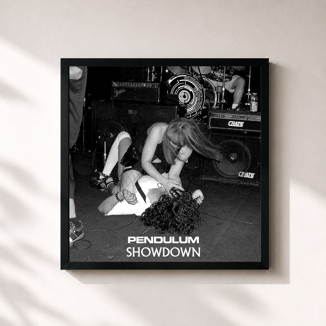 #noir Tableau carré de l'album Showdown de Pendulum, cadre noir 32x32 cm