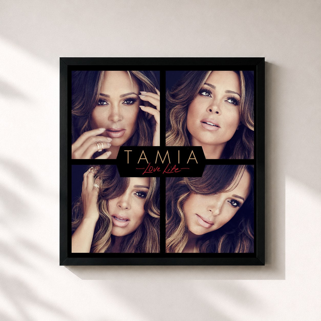 #noir Tableau carré de l'album Love Life de Tamia, cadre noir 32x32 cm