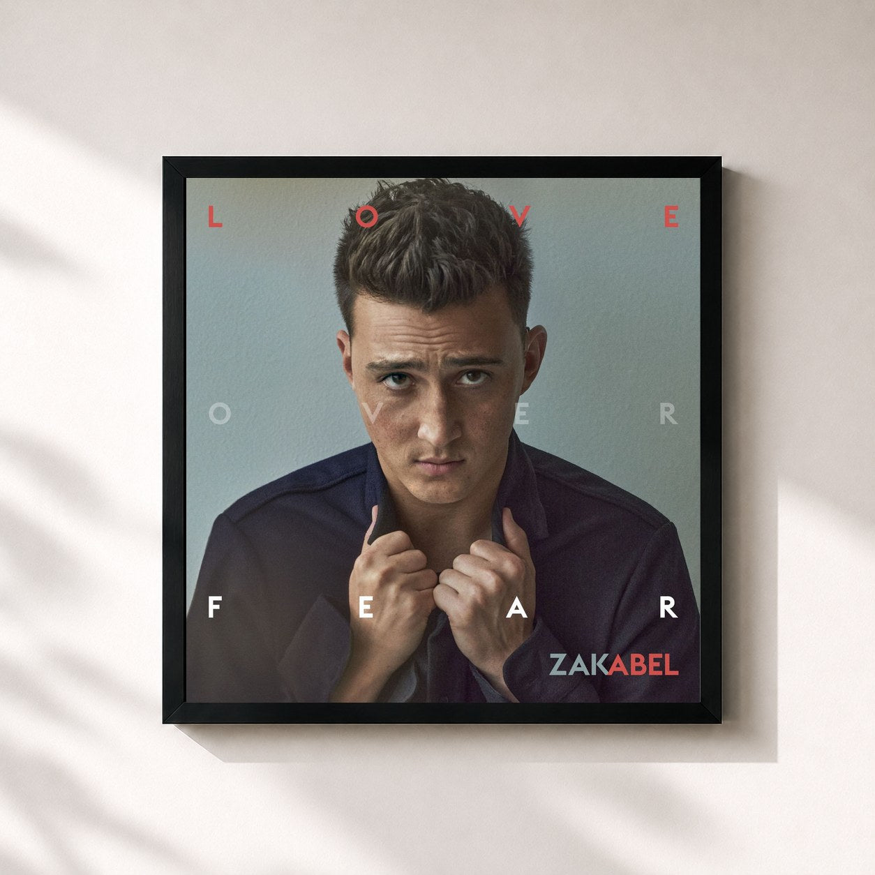 #noir Tableau carré de l'album Love Over Fear de Zak Abel, cadre noir 32x32 cm