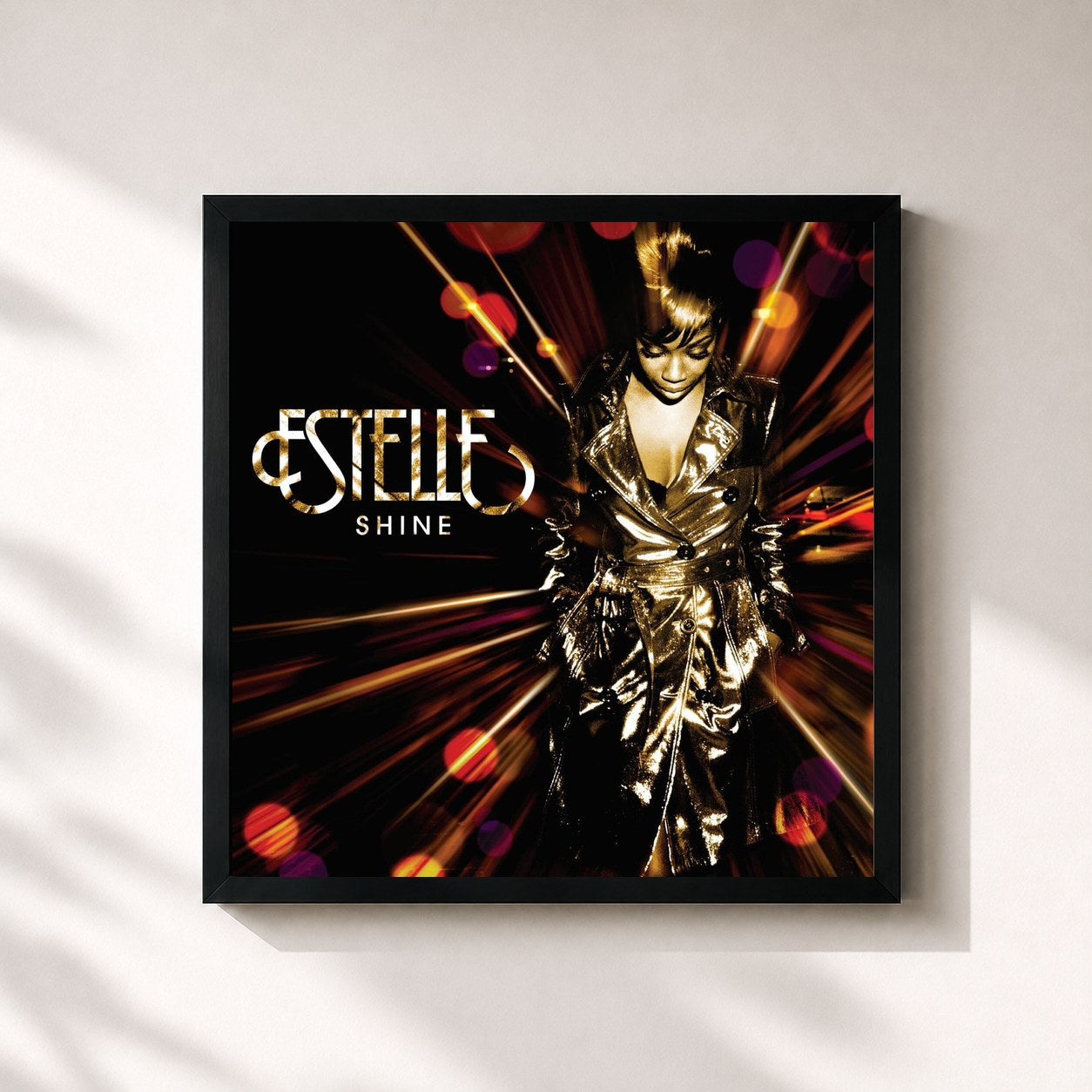 #noir Tableau carré de l'album Shine (Deluxe) de Estelle, cadre noir 32x32 cm