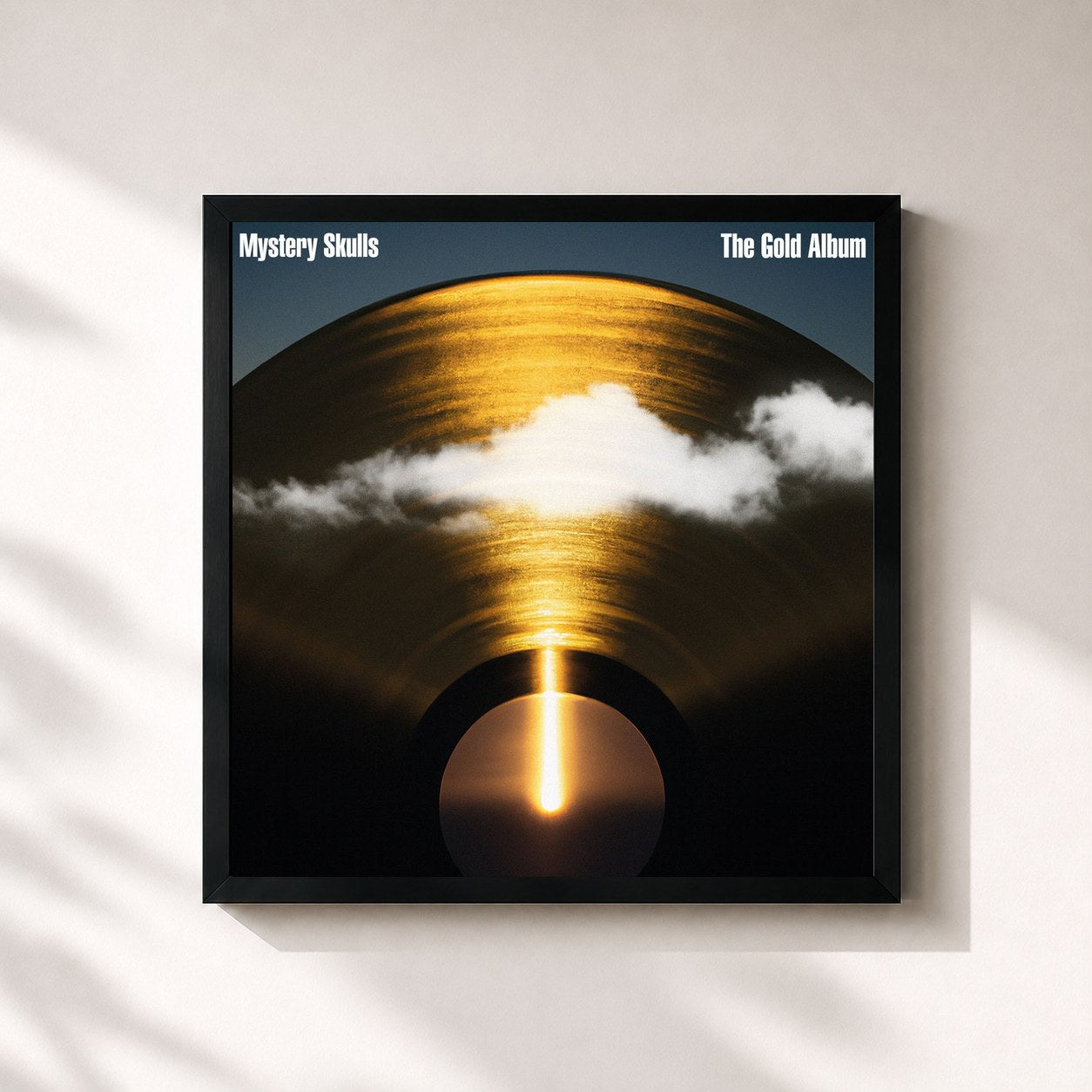 #noir Tableau carré de l'album The Gold Album de Mystery Skulls, cadre noir 32x32 cm