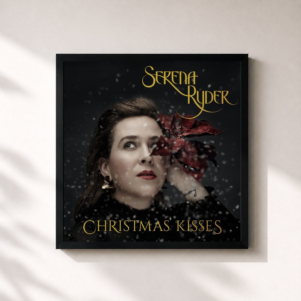 #noir Tableau carré de l'album Christmas Kisses de Serena Ryder, cadre noir 32x32 cm