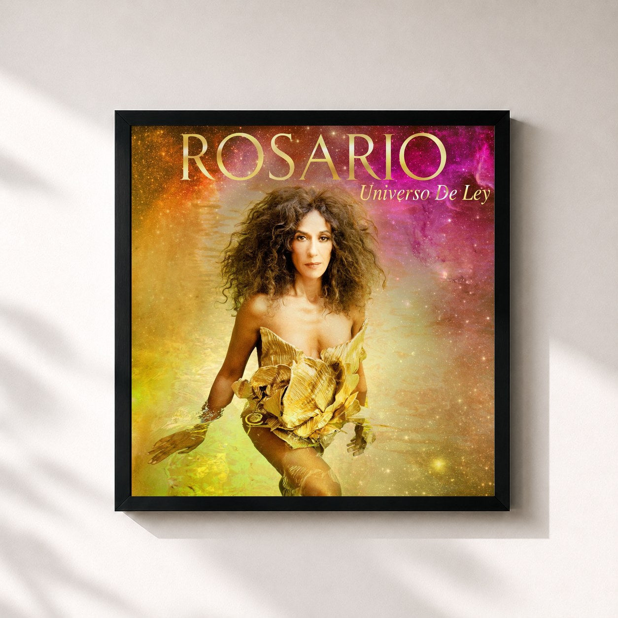 #noir Tableau carré de l'album Universo De Ley de Rosario, cadre noir 32x32 cm