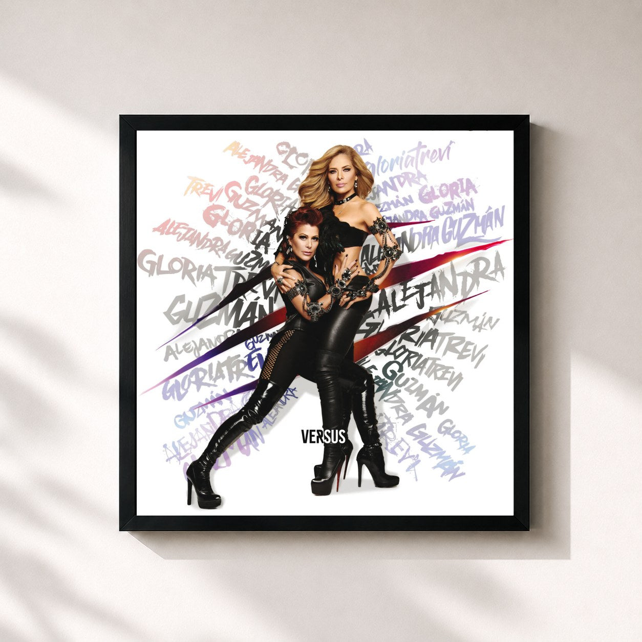 #noir Tableau carré de l'album Versus de Gloria Trevi, cadre noir 32x32 cm
