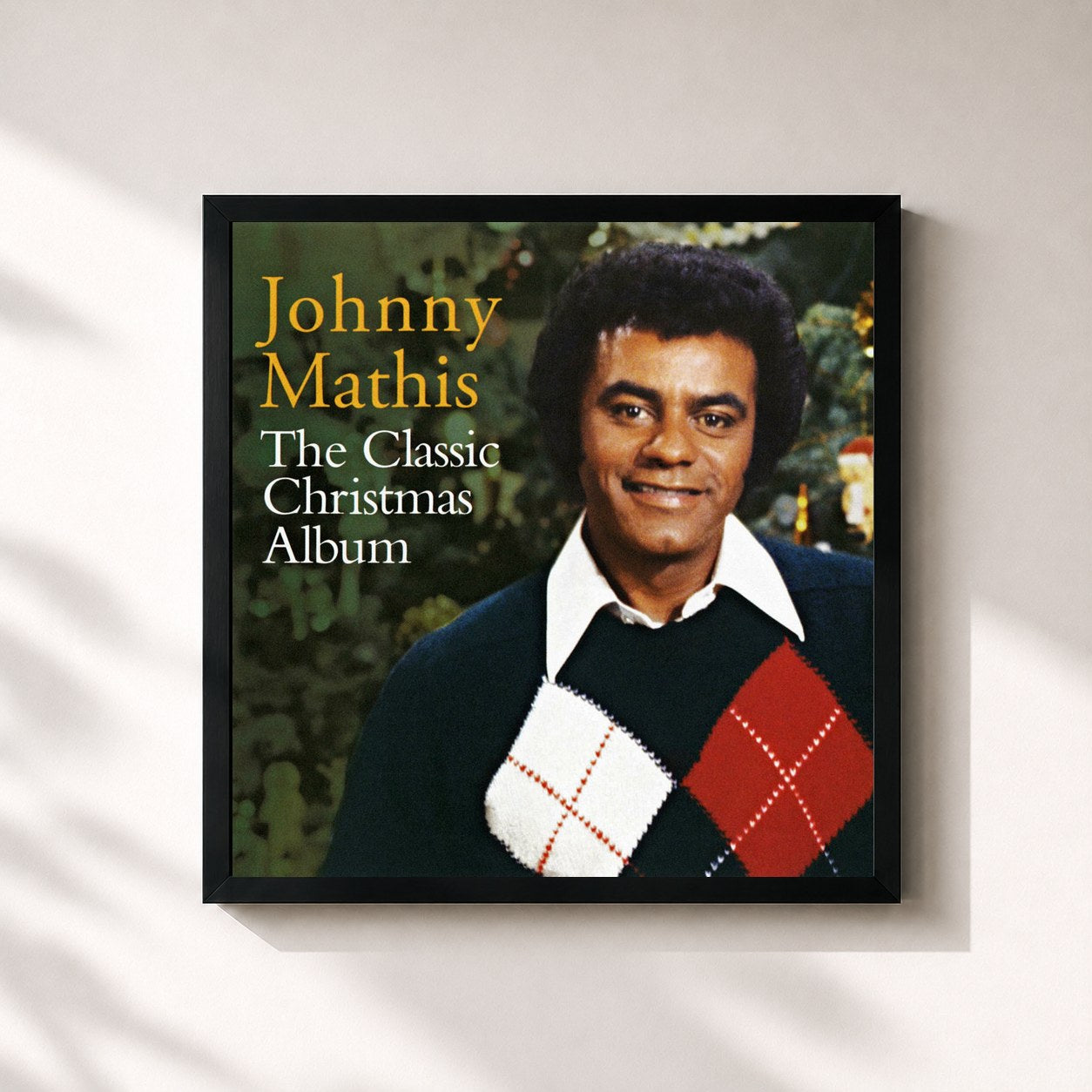 #noir Tableau carré de l'album The Classic Christmas Album de Johnny Mathis, cadre noir 32x32 cm