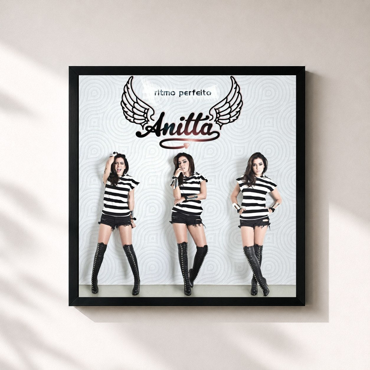 #noir Tableau carré de l'album Ritmo Perfeito de Anitta, cadre noir 32x32 cm