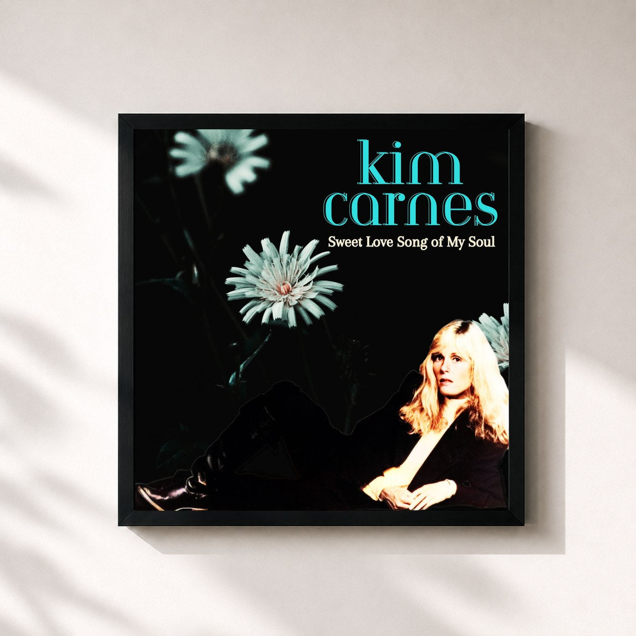 #noir Tableau carré de l'album Sweet Love Song of My Soul de Kim Carnes, cadre noir 32x32 cm