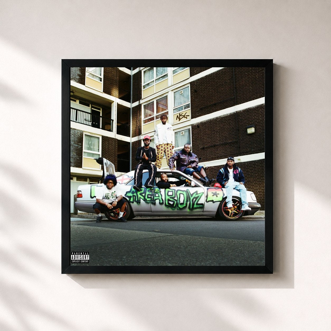 #noir Tableau carré de l'album AREA BOYZ de NSG, cadre noir 32x32 cm