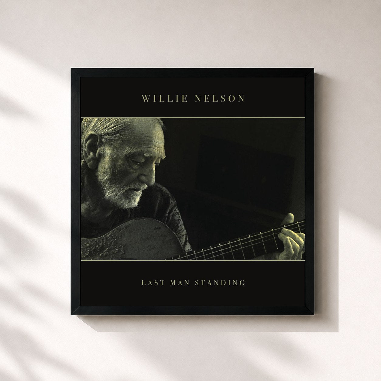 #noir Tableau carré de l'album Last Man Standing de Willie Nelson, cadre noir 32x32 cm