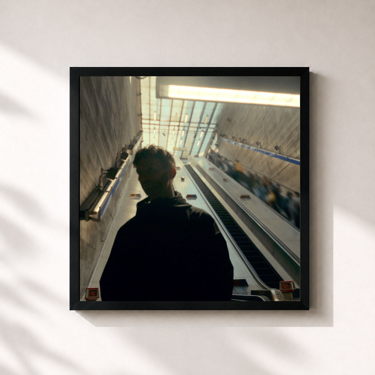 #noir Tableau carré de l'album Next Summer de Fractures, cadre noir 32x32 cm
